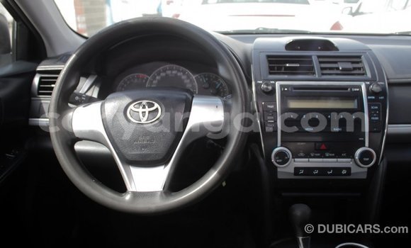 Buy Import Toyota Camry White Car in Import - Dubai in Malawi Buy Import Toyota Camry White Car in Import - Dubai in Malawi