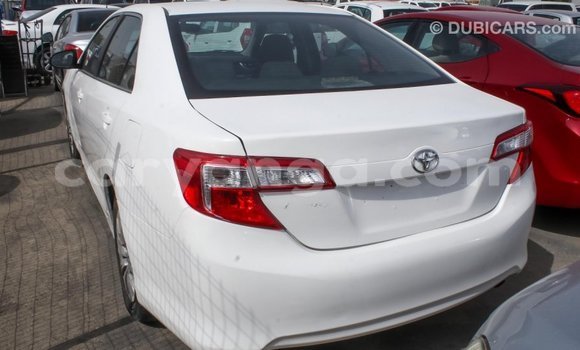 Buy Import Toyota Camry White Car in Import - Dubai in Malawi Buy Import Toyota Camry White Car in Import - Dubai in Malawi