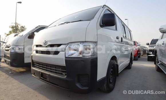 Buy Import Toyota Hiace White Car in Import - Dubai in Malawi Buy Import Toyota Hiace White Car in Import - Dubai in Malawi