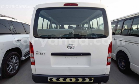 Buy Import Toyota Hiace White Car in Import - Dubai in Malawi Buy Import Toyota Hiace White Car in Import - Dubai in Malawi