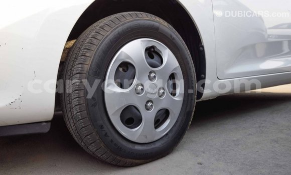 Acheter Import Voiture Kia Picanto Blanc à Import - Dubai, Malawi Acheter Import Voiture Kia Picanto Blanc à Import - Dubai, Malawi