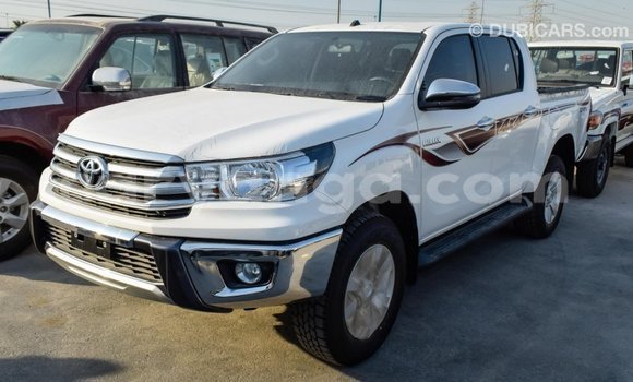 Nunua Imported Toyota Hilux White Gari ndani ya Import - Dubai nchini Malawi Nunua Imported Toyota Hilux White Gari ndani ya Import - Dubai nchini Malawi