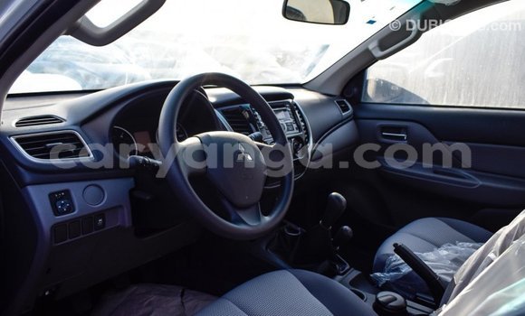 Buy Import Mitsubishi L200 White Car in Import - Dubai in Malawi Buy Import Mitsubishi L200 White Car in Import - Dubai in Malawi