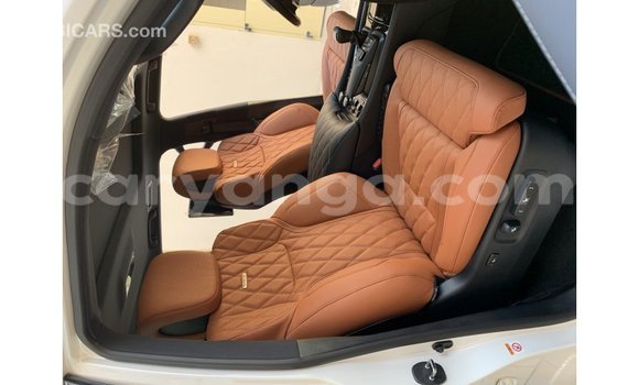 Acheter Import Voiture Lexus LX Blanc à Import - Dubai, Malawi Acheter Import Voiture Lexus LX Blanc à Import - Dubai, Malawi