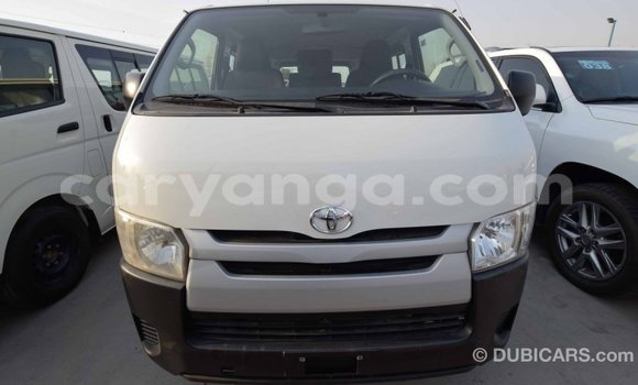 Nunua Imported Toyota Hiace White Gari ndani ya Import - Dubai nchini Malawi Nunua Imported Toyota Hiace White Gari ndani ya Import - Dubai nchini Malawi