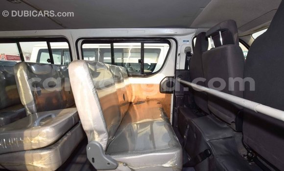 Nunua Imported Toyota Hiace White Gari ndani ya Import - Dubai nchini Malawi Nunua Imported Toyota Hiace White Gari ndani ya Import - Dubai nchini Malawi