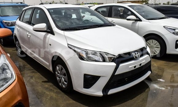 Nunua Imported Toyota Yaris White Gari ndani ya Import - Dubai nchini Malawi Nunua Imported Toyota Yaris White Gari ndani ya Import - Dubai nchini Malawi