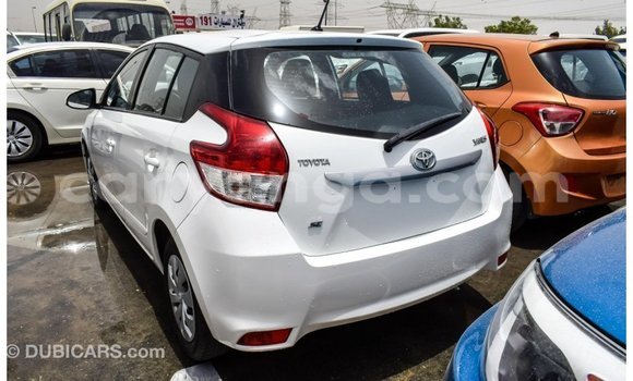 Nunua Imported Toyota Yaris White Gari ndani ya Import - Dubai nchini Malawi Nunua Imported Toyota Yaris White Gari ndani ya Import - Dubai nchini Malawi