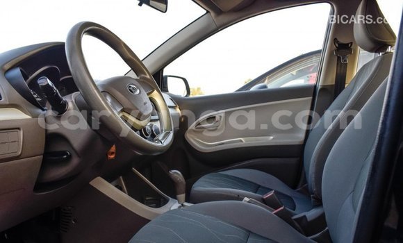 Nunua Imported Kia Picanto Black Gari ndani ya Import - Dubai nchini Malawi Nunua Imported Kia Picanto Black Gari ndani ya Import - Dubai nchini Malawi
