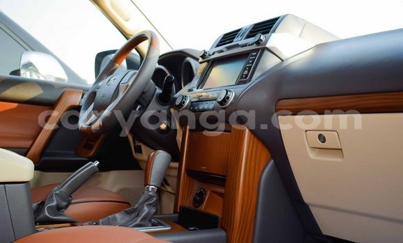 Nunua Imported Toyota Prado White Gari ndani ya Import - Dubai nchini Malawi Nunua Imported Toyota Prado White Gari ndani ya Import - Dubai nchini Malawi