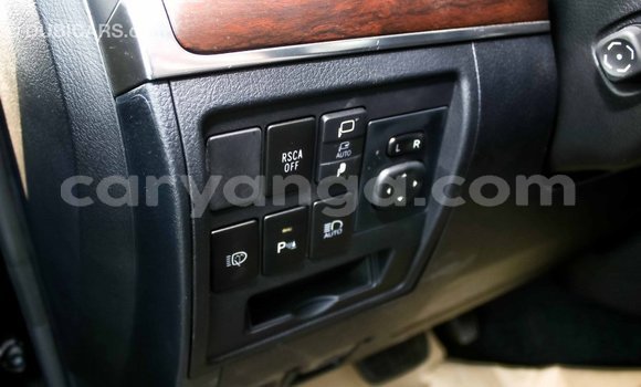 Acheter Import Voiture Toyota Land Cruiser Noir à Import - Dubai, Malawi Acheter Import Voiture Toyota Land Cruiser Noir à Import - Dubai, Malawi