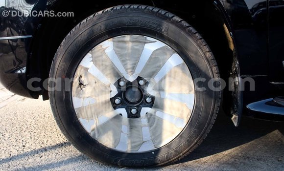 Acheter Import Voiture Toyota Land Cruiser Noir à Import - Dubai, Malawi Acheter Import Voiture Toyota Land Cruiser Noir à Import - Dubai, Malawi