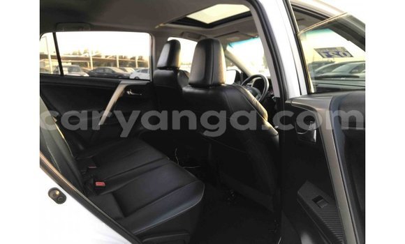Buy Import Toyota Fielder White Car in Import - Dubai in Malawi Buy Import Toyota Fielder White Car in Import - Dubai in Malawi