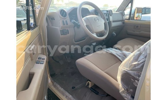 Buy Import Toyota Land Cruiser Beige Car in Import - Dubai in Malawi Buy Import Toyota Land Cruiser Beige Car in Import - Dubai in Malawi