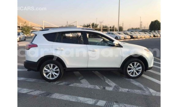 Buy Import Toyota Fielder White Car in Import - Dubai in Malawi Buy Import Toyota Fielder White Car in Import - Dubai in Malawi