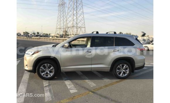Buy Import Toyota Highlander Other Car in Import - Dubai in Malawi Buy Import Toyota Highlander Other Car in Import - Dubai in Malawi