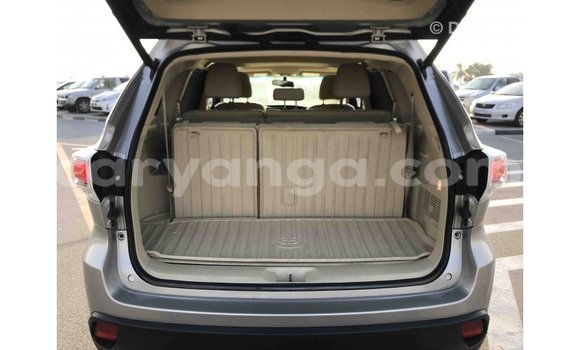 Buy Import Toyota Highlander Other Car in Import - Dubai in Malawi Buy Import Toyota Highlander Other Car in Import - Dubai in Malawi