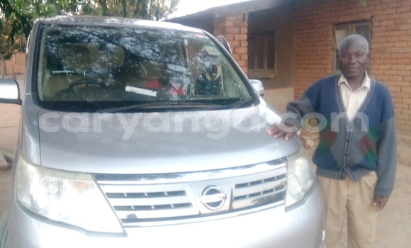 Buy Used Nissan Serena Silver Car in Mzimba in Mzimba Buy Used Nissan Serena Silver Car in Mzimba in Mzimba