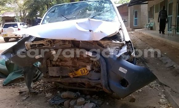 Buy Used Toyota 4Runner White Car in Karonga in Malawi Buy Used Toyota 4Runner White Car in Karonga in Malawi