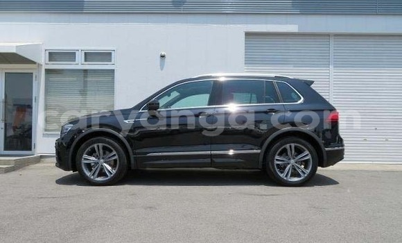 Buy Used Volkswagen Tiguan Silver Car in Salima in Malawi Buy Used Volkswagen Tiguan Silver Car in Salima in Malawi