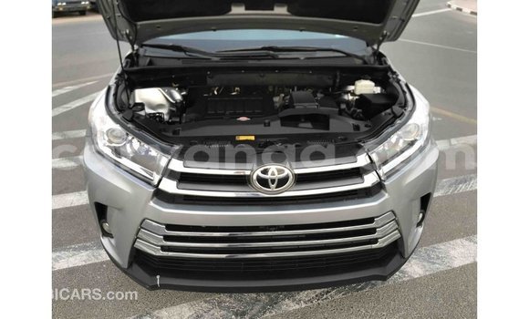 Buy Import Toyota Highlander Other Car in Import - Dubai in Malawi Buy Import Toyota Highlander Other Car in Import - Dubai in Malawi
