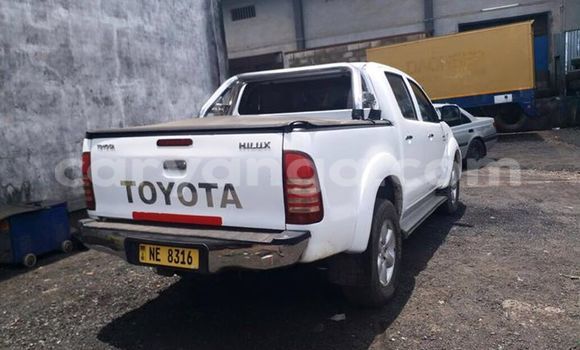 Acheter Occasion Voiture Toyota Hilux Blanc à Limbe, Malawi Acheter Occasion Voiture Toyota Hilux Blanc à Limbe, Malawi