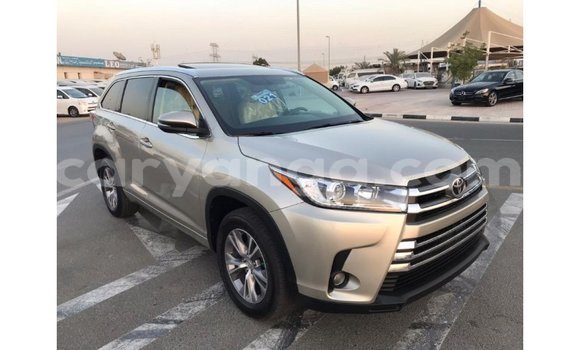 Nunua Imported Toyota Highlander Other Gari ndani ya Import - Dubai nchini Malawi Nunua Imported Toyota Highlander Other Gari ndani ya Import - Dubai nchini Malawi