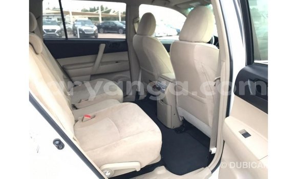Nunua Imported Toyota Highlander White Gari ndani ya Import - Dubai nchini Malawi Nunua Imported Toyota Highlander White Gari ndani ya Import - Dubai nchini Malawi