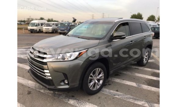 Buy Import Toyota Highlander Other Car in Import - Dubai in Malawi Buy Import Toyota Highlander Other Car in Import - Dubai in Malawi