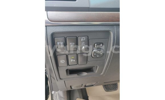Buy Import Toyota Land Cruiser Other Car in Import - Dubai in Malawi Buy Import Toyota Land Cruiser Other Car in Import - Dubai in Malawi
