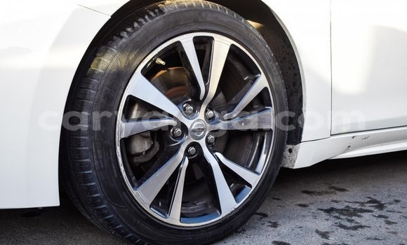Nunua Imported Nissan Maxima White Gari ndani ya Import - Dubai nchini Malawi Nunua Imported Nissan Maxima White Gari ndani ya Import - Dubai nchini Malawi