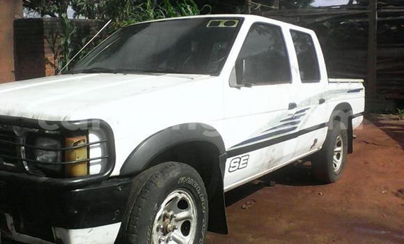 Buy Used Nissan Hardbody White Car in Limbe in Malawi Buy Used Nissan Hardbody White Car in Limbe in Malawi