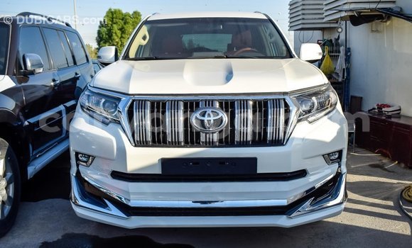Nunua Imported Toyota Prado White Gari ndani ya Import - Dubai nchini Malawi Nunua Imported Toyota Prado White Gari ndani ya Import - Dubai nchini Malawi