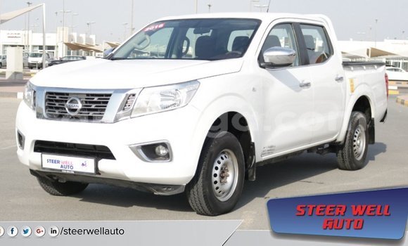 Acheter Import Voiture Nissan Navara Blanc à Import - Dubai, Malawi Acheter Import Voiture Nissan Navara Blanc à Import - Dubai, Malawi