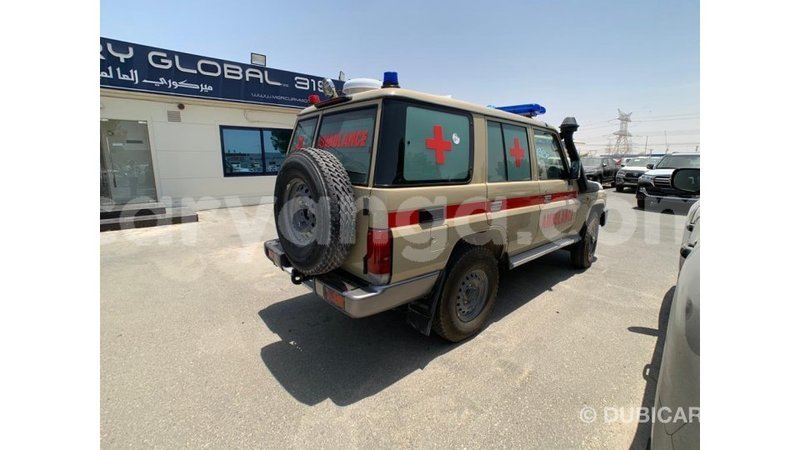 Big with watermark toyota land cruiser malawi import dubai 6500