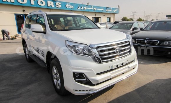Nunua Imported Toyota Prado White Gari ndani ya Import - Dubai nchini Malawi Nunua Imported Toyota Prado White Gari ndani ya Import - Dubai nchini Malawi