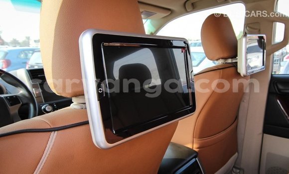 Nunua Imported Toyota Prado White Gari ndani ya Import - Dubai nchini Malawi Nunua Imported Toyota Prado White Gari ndani ya Import - Dubai nchini Malawi
