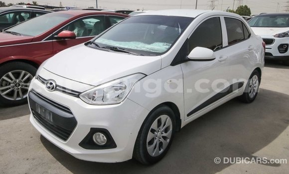 Buy Import Hyundai i10 White Car in Import - Dubai in Malawi Buy Import Hyundai i10 White Car in Import - Dubai in Malawi