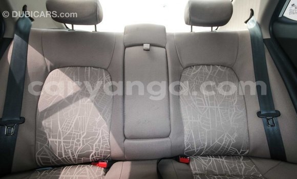 Buy Import Hyundai i10 White Car in Import - Dubai in Malawi Buy Import Hyundai i10 White Car in Import - Dubai in Malawi