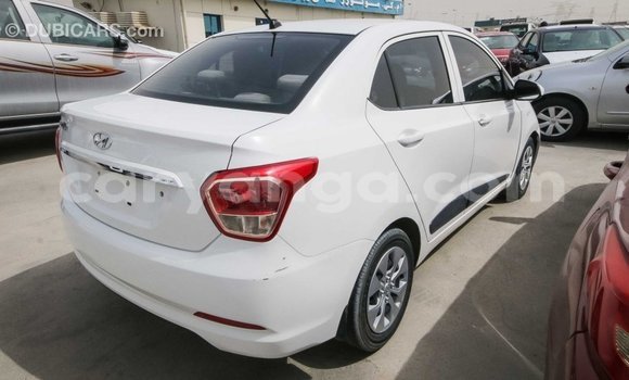 Buy Import Hyundai i10 White Car in Import - Dubai in Malawi Buy Import Hyundai i10 White Car in Import - Dubai in Malawi