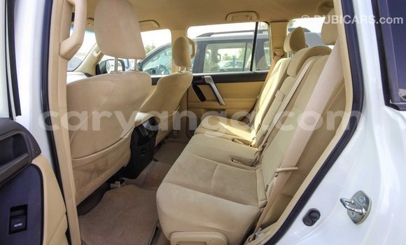 Nunua Imported Toyota Prado White Gari ndani ya Import - Dubai nchini Malawi Nunua Imported Toyota Prado White Gari ndani ya Import - Dubai nchini Malawi