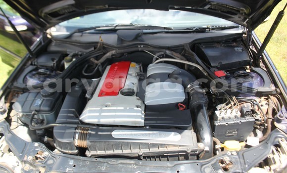 Buy Used Mercedes‒Benz 200 Black Car in Lilongwe in Malawi Buy Used Mercedes‒Benz 200 Black Car in Lilongwe in Malawi