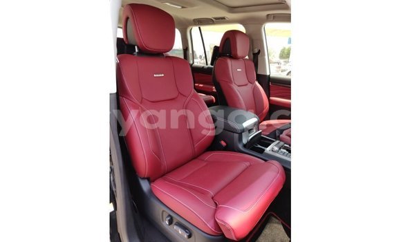 Buy Import Toyota Land Cruiser Black Car in Import - Dubai in Malawi Buy Import Toyota Land Cruiser Black Car in Import - Dubai in Malawi