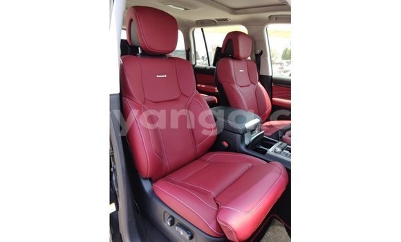 Buy Import Toyota Land Cruiser Black Car in Import - Dubai in Malawi Buy Import Toyota Land Cruiser Black Car in Import - Dubai in Malawi
