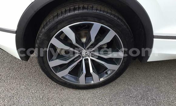 Nunua Ilio tumika Volkswagen Tiguan White Gari ndani ya Lilongwe nchini Malawi Nunua Ilio tumika Volkswagen Tiguan White Gari ndani ya Lilongwe nchini Malawi