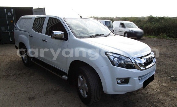 Acheter Occasion Voiture Isuzu D–MAX Blanc à Lilongwe, Malawi Acheter Occasion Voiture Isuzu D–MAX Blanc à Lilongwe, Malawi