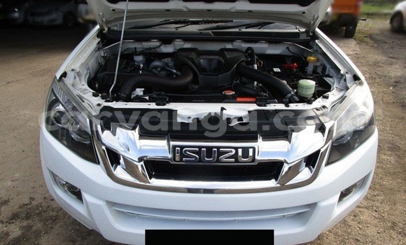 Acheter Occasion Voiture Isuzu D–MAX Blanc à Lilongwe, Malawi Acheter Occasion Voiture Isuzu D–MAX Blanc à Lilongwe, Malawi