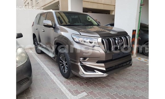Nunua Imported Toyota Prado Brown Gari ndani ya Import - Dubai nchini Malawi Nunua Imported Toyota Prado Brown Gari ndani ya Import - Dubai nchini Malawi