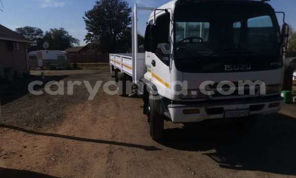 Buy Used Isuzu FTR 850 White Truck in Dedza in Dedza