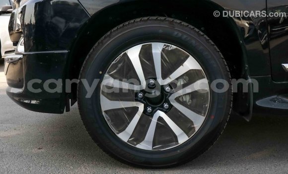 Acheter Import Voiture Toyota Land Cruiser Noir à Import - Dubai, Malawi Acheter Import Voiture Toyota Land Cruiser Noir à Import - Dubai, Malawi
